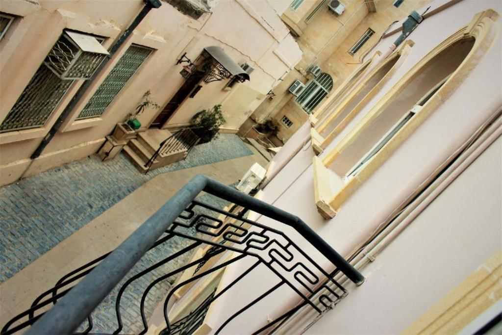 Global Express Hotel Baku Kültér fotó