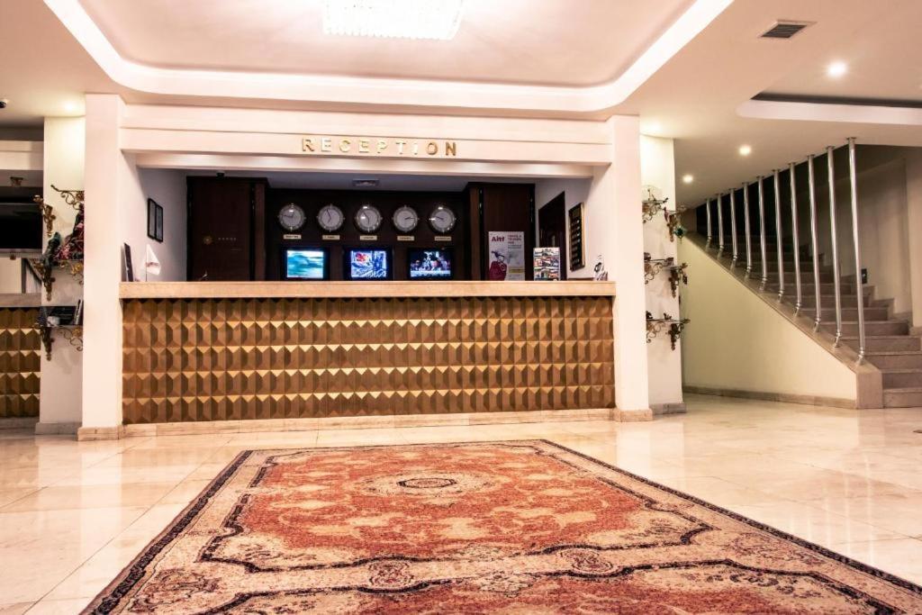 Global Express Hotel Baku Kültér fotó