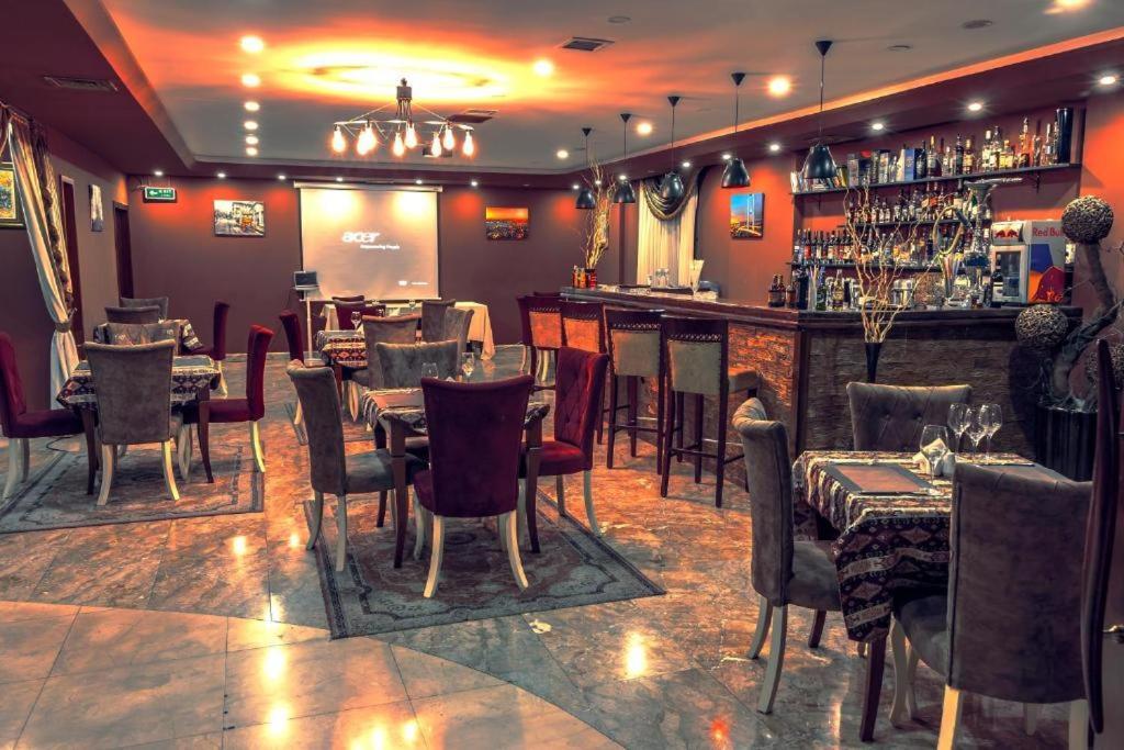 Global Express Hotel Baku Kültér fotó